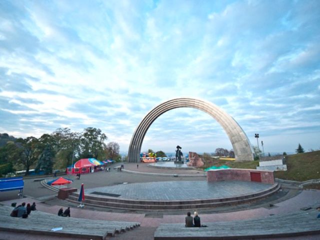 Крещатый парк в Киеве