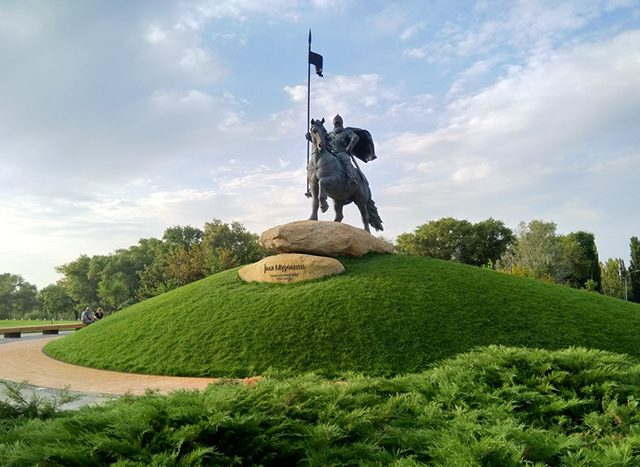 Парк Муромец (Дружбы Народов) в Киеве