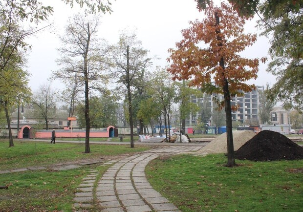 Парк «Привокзальный» в Киеве