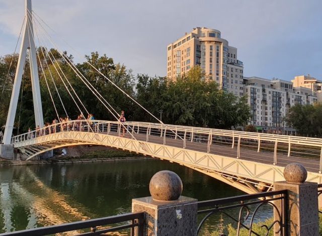 Парк-сквер «Стрелка» в Харькове