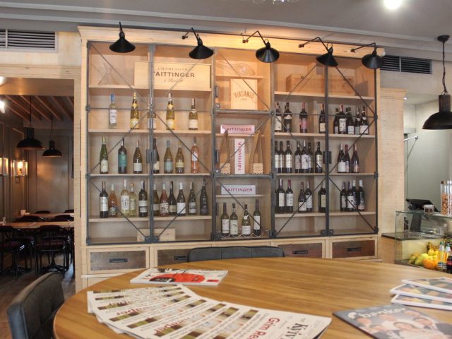 Бар Vinsanto Wine bar в Киеве