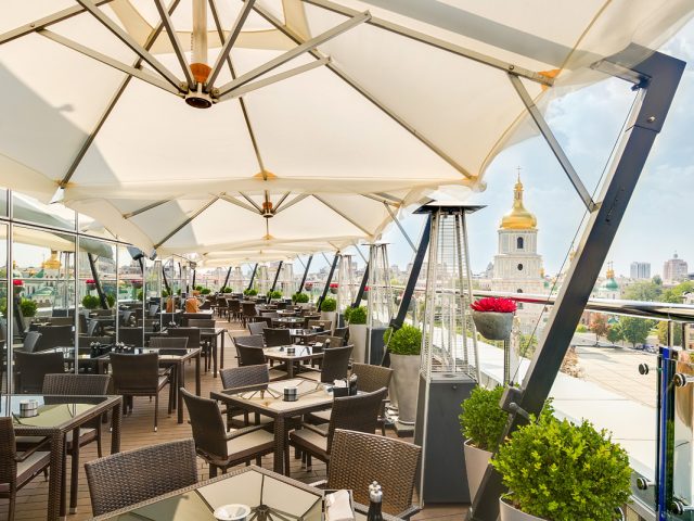 BAR ON 8 (Бар на 8) в Киеве