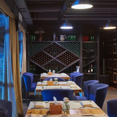 Мясной ресторан YAK на крилах в Киеве