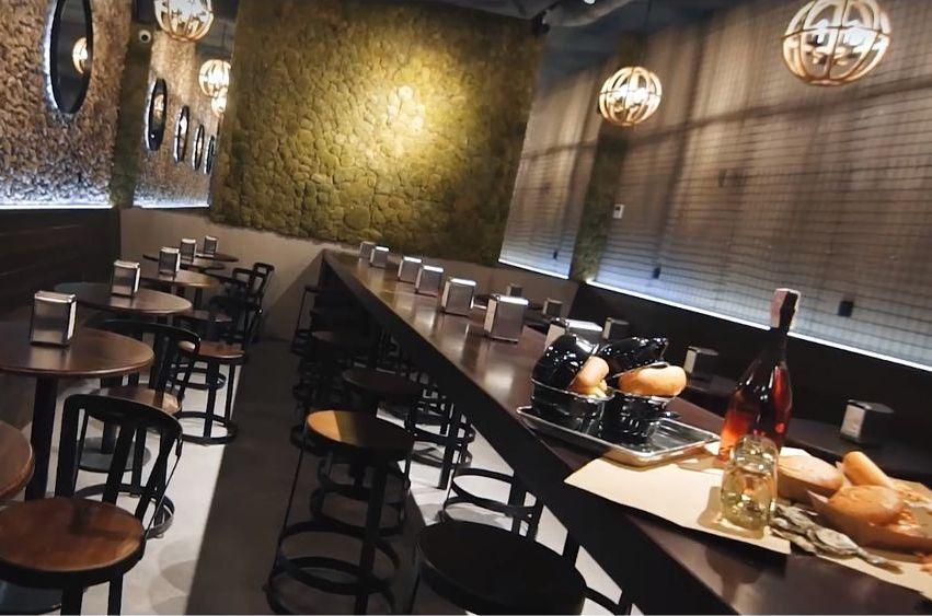 Mushlya Bar (Мушля Бар) на Крещатике у Києві — фото 7