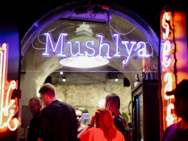 Mushlya Bar (Мушля Бар) на Крещатике в Киеве