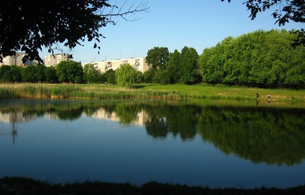 Park Peschanye ozyora in Lviv