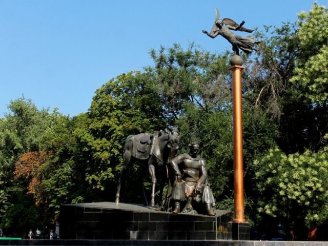 Парк Старобазарный сквер в Одессе