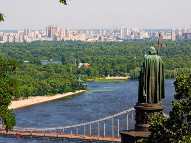 Парк Владимирская горка в Киеве