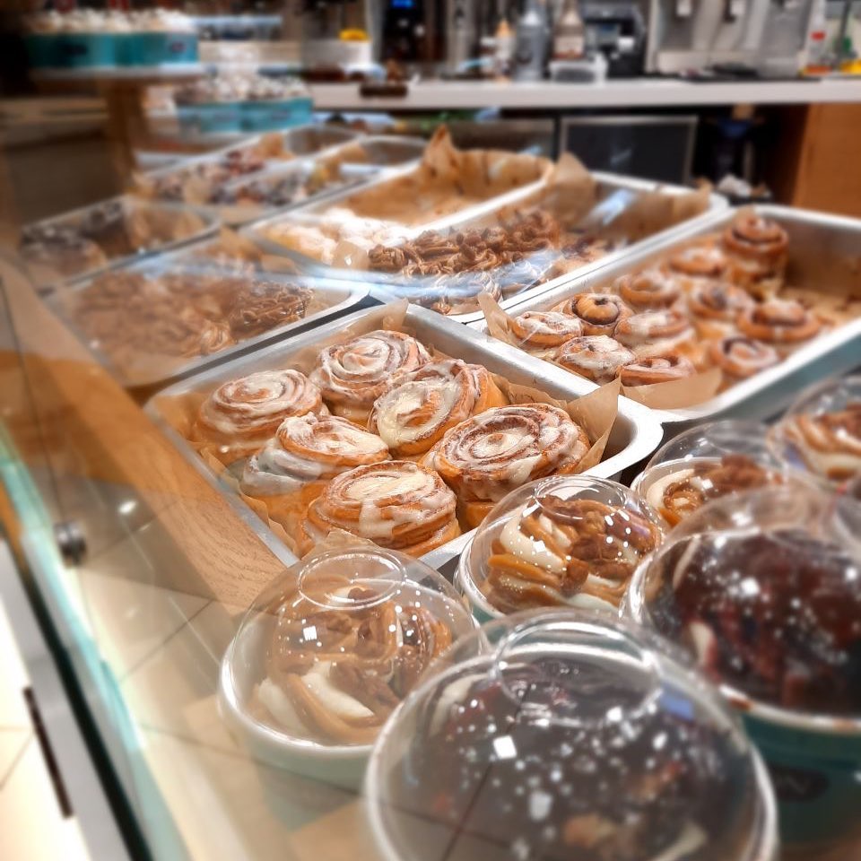 Пекарня Cinnabon (Синнабон) на Майдане Независимости в Киеве