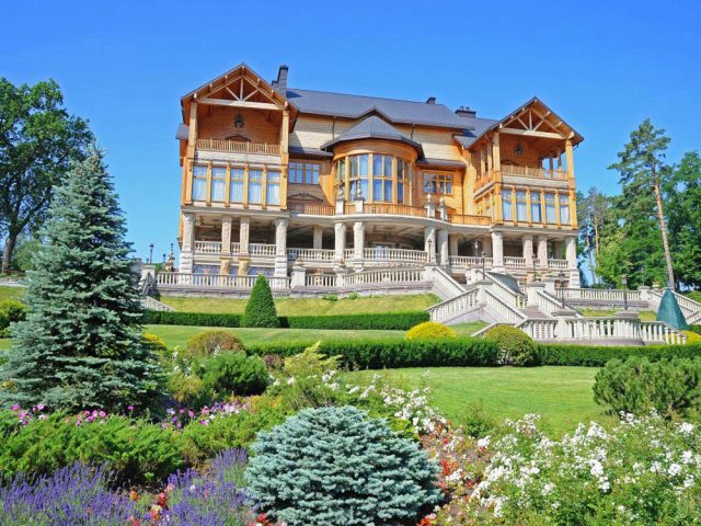 Резиденция Межигорье в Киеве
