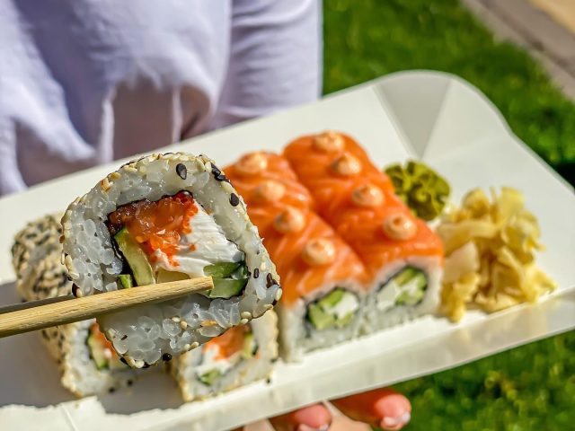 Sushi Master в Киеве | улица Ивана Пулюя, 8А