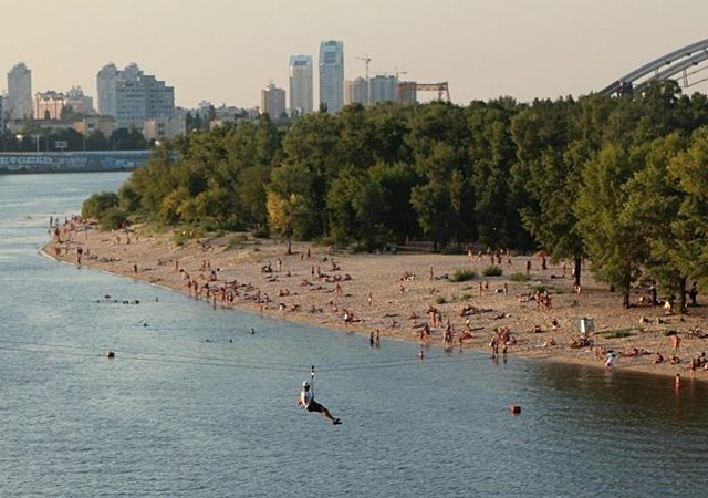 Труханов остров в Киеве