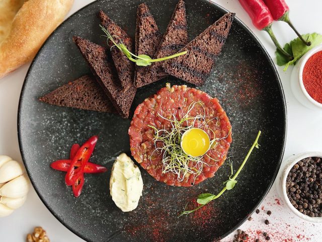 Ресторан-хинкальня Gogi (Гоги) на бульваре Тараса Шевченко в Киеве