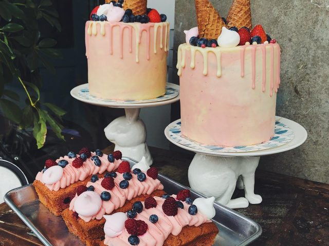 Кафе Milk Bar (Милк Бар) в Киеве | улица Шота Руставели, 16