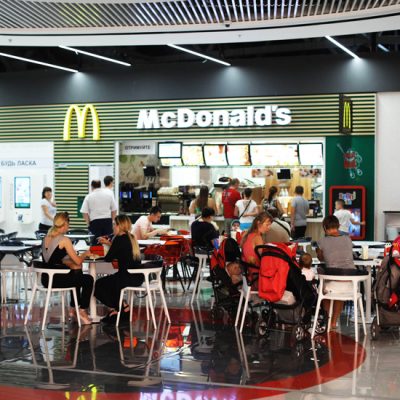 Фудкорт McDonald’s (МакДоналз) в ТРЦ Лавина
