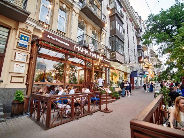 Ресторан Мама Манана в Киеве | улица Большая Васильковская, 44