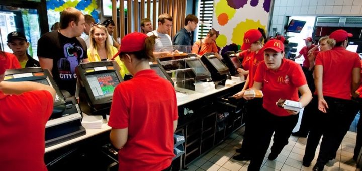 McDonald’s (МакДоналз) проспект Леся Курбаса