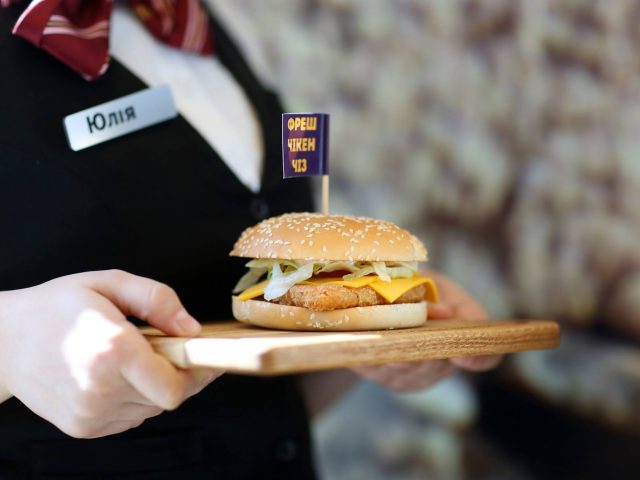 McDonald’s (МакДоналз) проспект Леся Курбаса