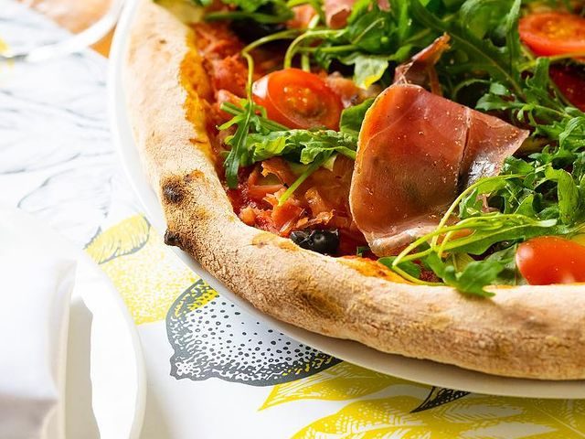 Ресторан Capri Pizza & Grill (Капри Пицца и Гриль) на Салтовке в Харькове