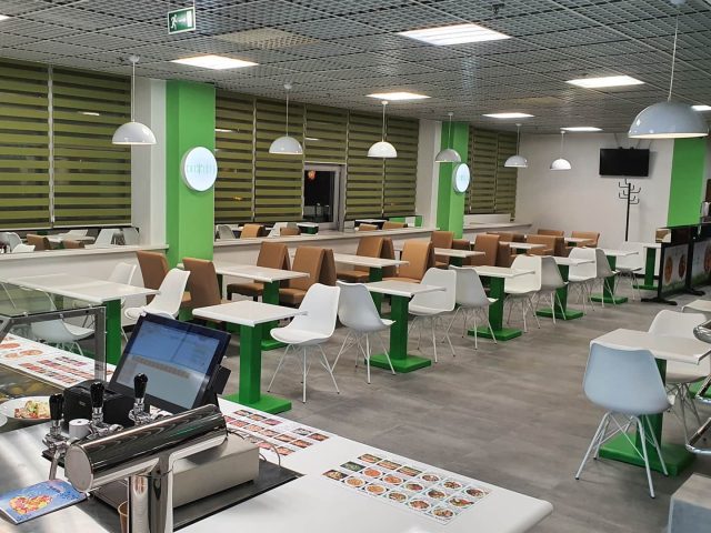 Restaurant-Cafe Svezhest (Svizhist) v TTs Hlobus in Kyiv