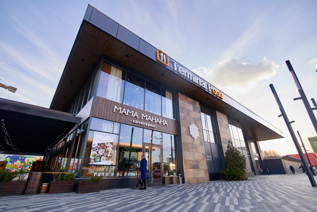 Ресторан Мама Манана на улице Кирпы в Киеве