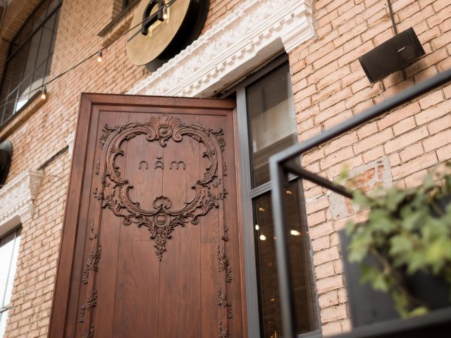 Ресторан Нам (Nam) в Киеве