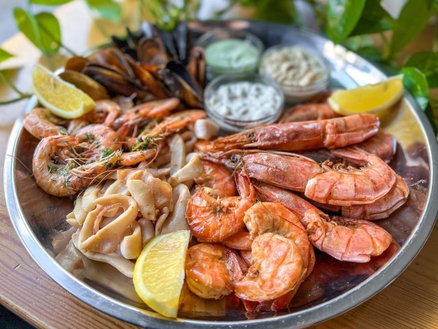 Ресторан True Price (Seafood) на ул. Бакулина в Харькове