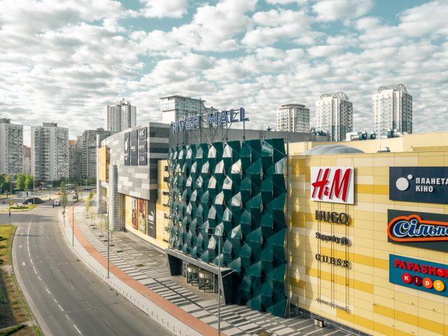 ТРЦ River Mall (Ривер Молл) в Киеве