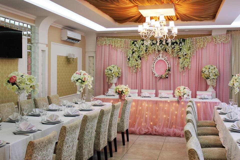 РЕСТОРАН FIOLET (ФИОЛЕТ) В ХАРЬКОВЕ