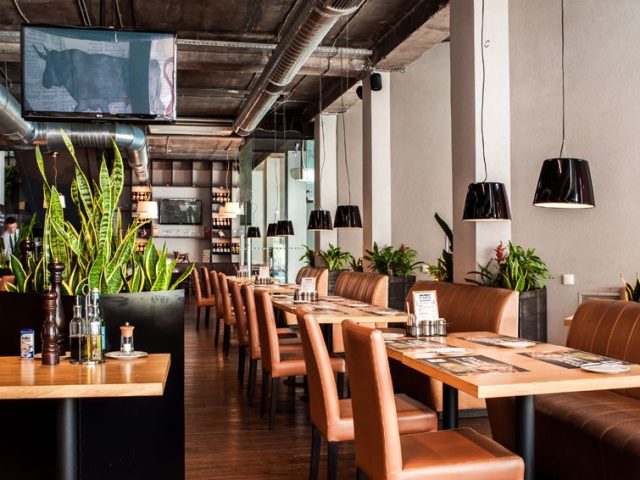 РЕСТОРАН BEEF MEAT & WINE В КИЕВЕ