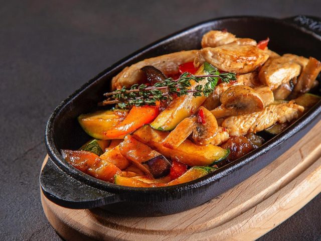 Кафе-бар REZEPT kitchen&bar в Киеве