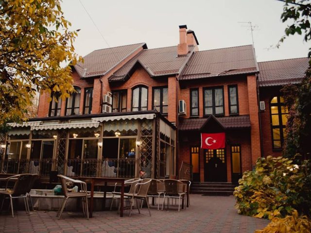 Турецкий ресторан Hanedan (ХАНЕДАН) в Харькове