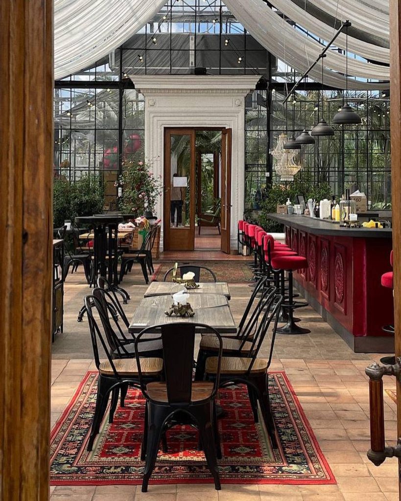 Бар Hendrick’s (Хендрикс Бар) в Киеве