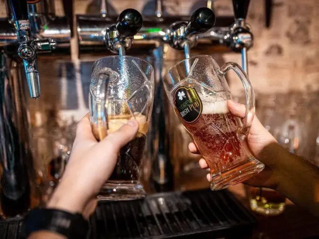 Паб Andrew's Irish Pub | ул. Константиновская, 22/17