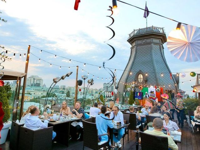 Ресторан Atmosfera | вул. Євгена Чикаленка, 29/7 — фото 3