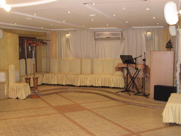 Bar Aiaksy | Volodymyra Velykoho St, 29