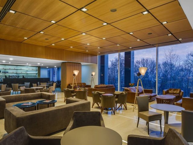 Бар Cava Lounge Bar | Паркова дорога, 16-А