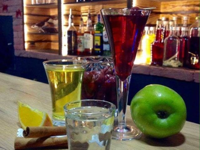 Бар Drunk Cherry Bar | вул. Хрещатик, 21