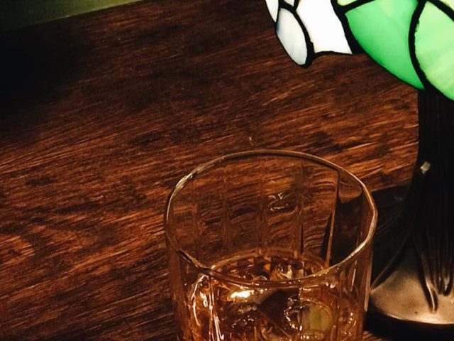 Bar Fox & Pipe Harbor | Derybasivska St, 33