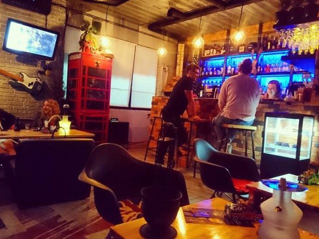 Бар GB Hookah Bar | вул. Дмитра Луценка, 6