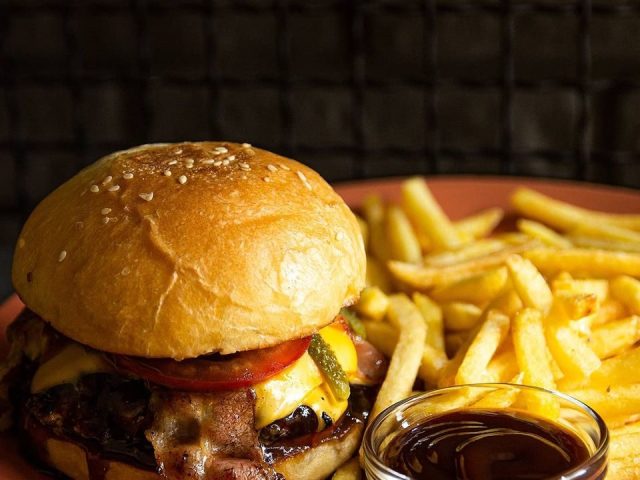 Бар Gochits Burger | Павловская площадь, 7