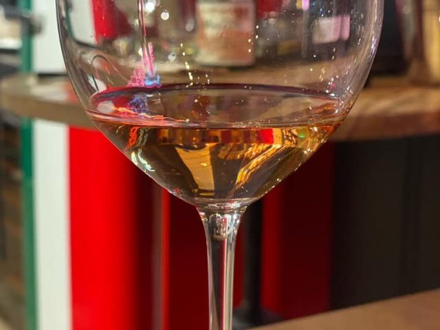 Бар GoodWine Bar | вул. Хрещатик, 38