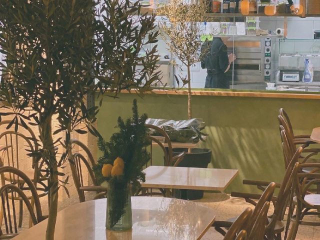 Бар Gusteria | ул. Гвардейцев-Широнинцев, 70