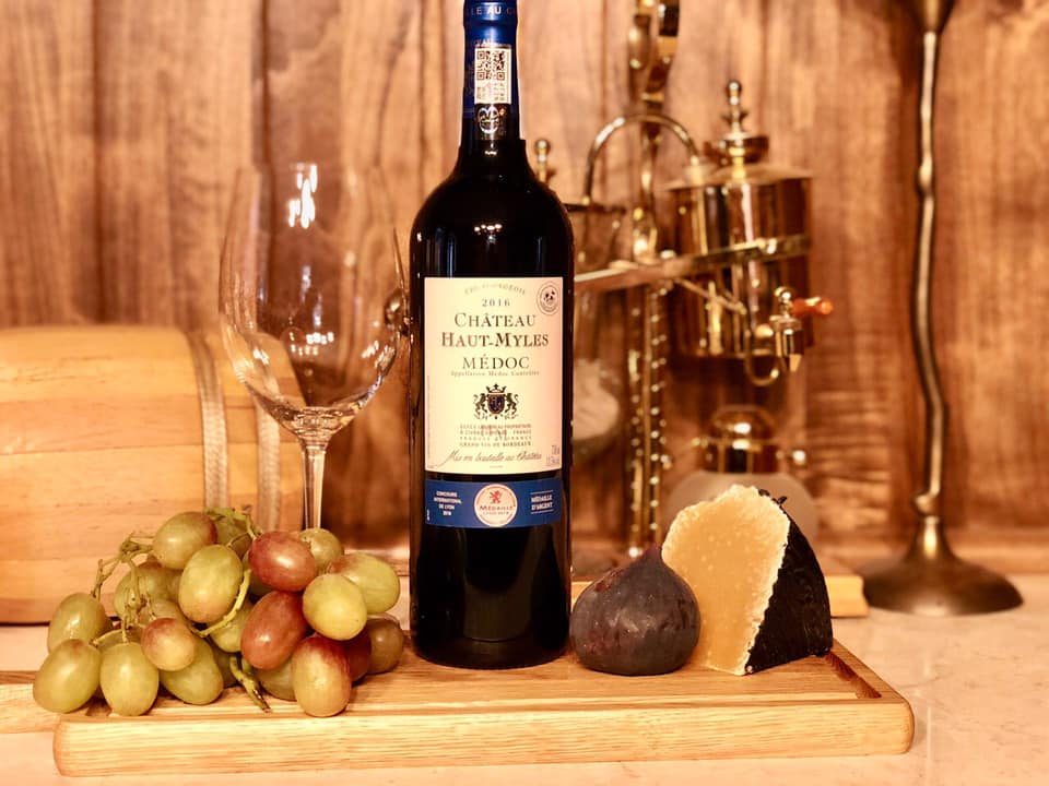 Бар Health & Wine | вул. Ярославів Вал, 17-А