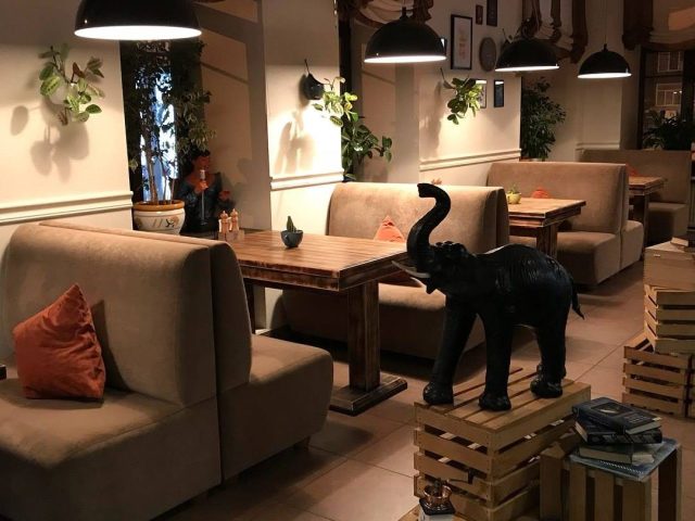 Бар Home Bar Doska | вул. Миколи Хвильового, 5