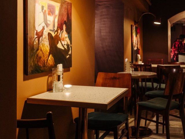 Bar Xi Bar | Yevhena Chykalenka St, 9