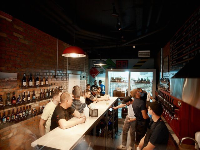 Бар Konteyner Bar | Золотоустівська вул., 22