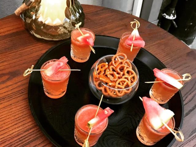 Бар Kosher Bar | пров. Чайковського, 12