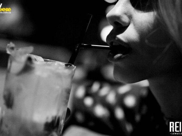 Бар Reina Low & Slow Bar | Павловская площадь, 5/7