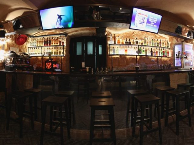 Бар Restbar13 | Катедральна пл., 2